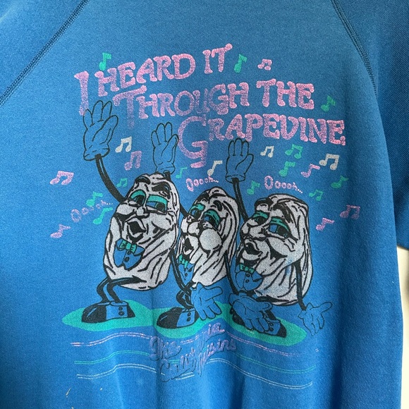 Hanes Blue California Raisins Crewneck Sweatshirt - Picture 2 of 8